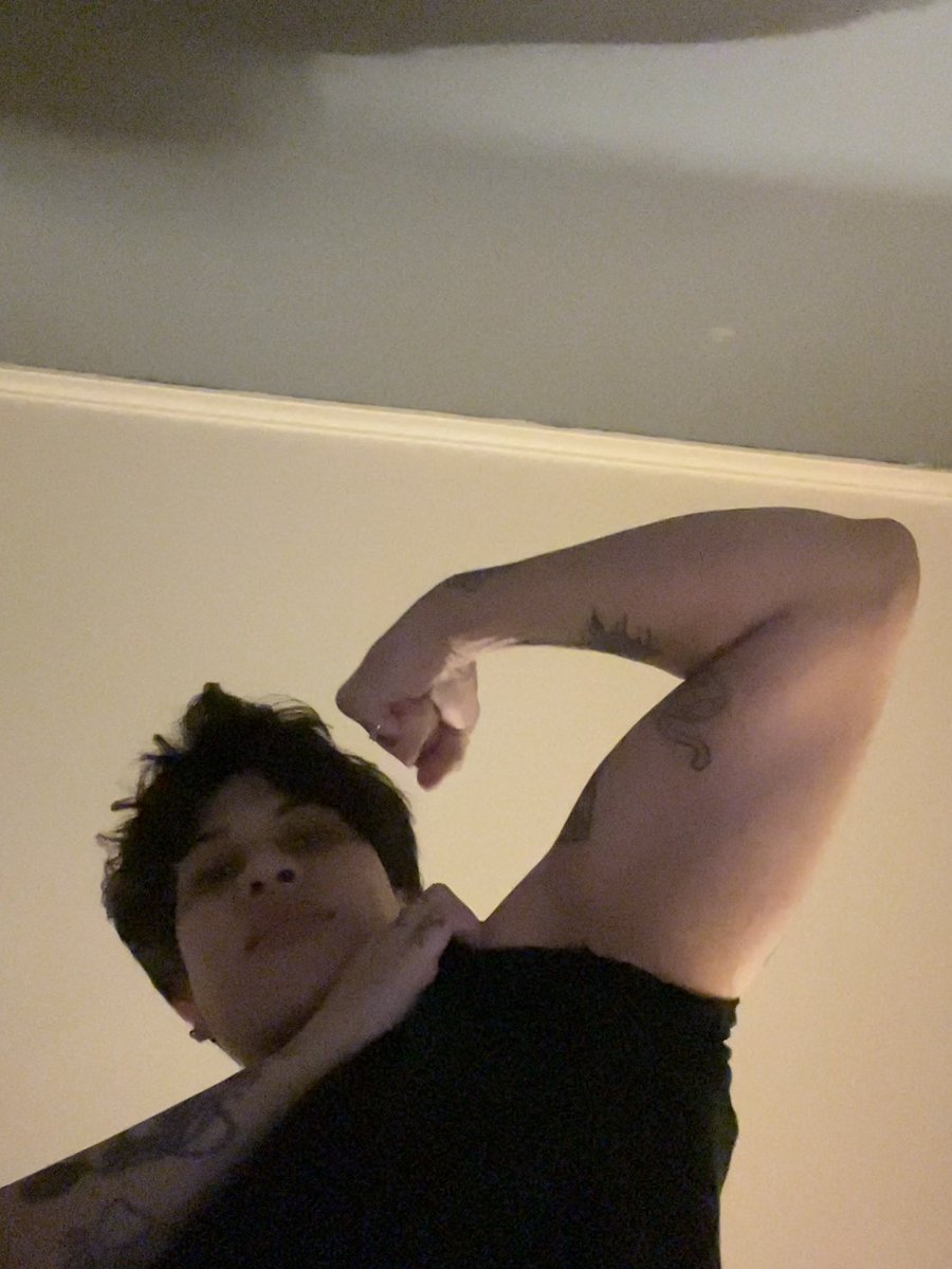 ana’s biggest fan tweet media