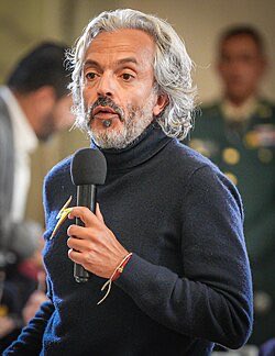 Por este hp ni un voto, es un socialista solapado.