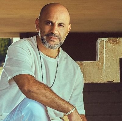 مشاهير الشرق الأوسط tweet media