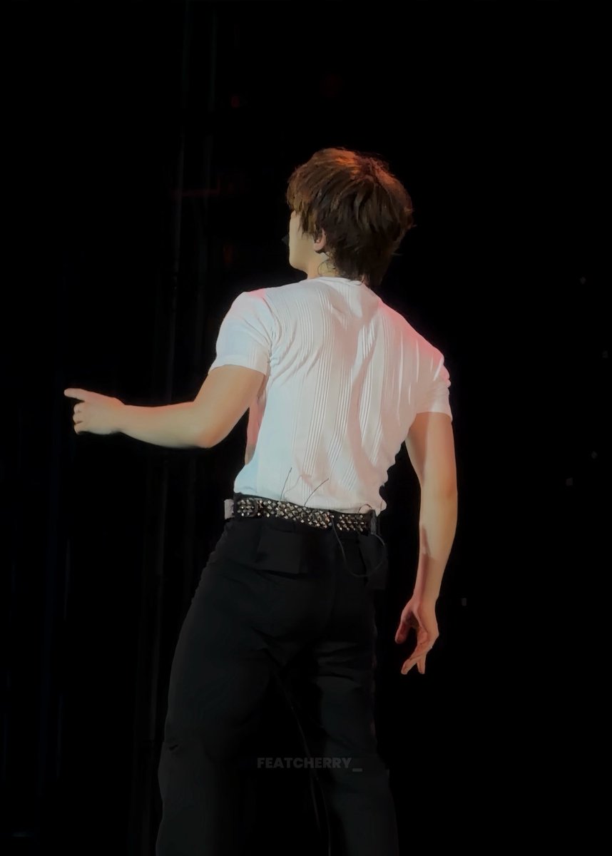 feat.cherry tweet media