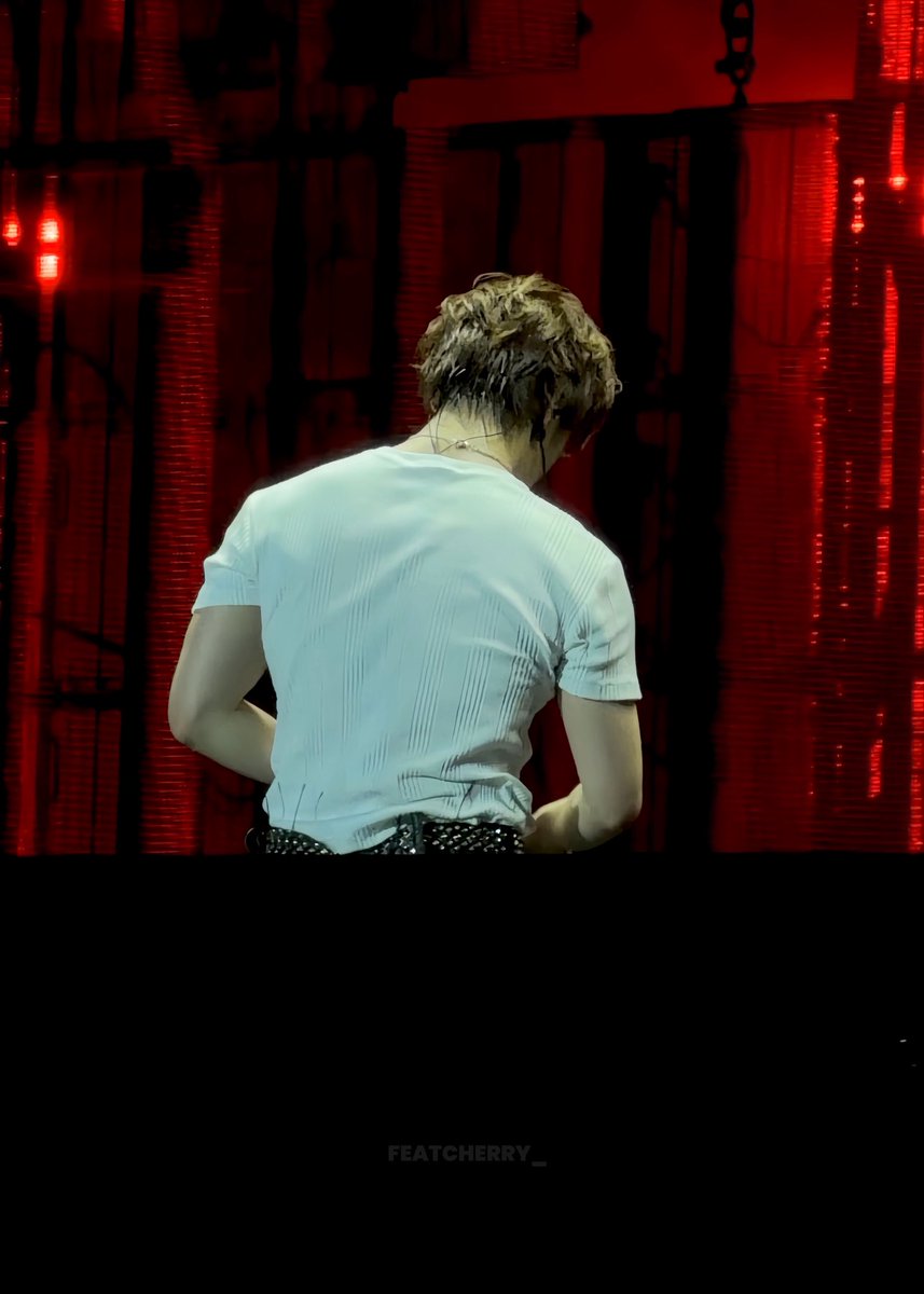 feat.cherry tweet media