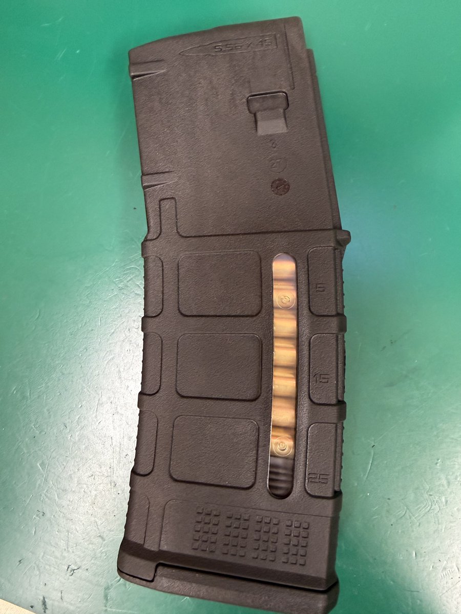 unagi_inu1016's tweet image. DAS用　実PMAG窓付き
実弾30発装填時を再現してみました。

ちなみにBB弾も30発です。

これ？需要ありますか？

販売するとしたら
31,790円（送料別）

#gbls
#gdr15
#DASM4