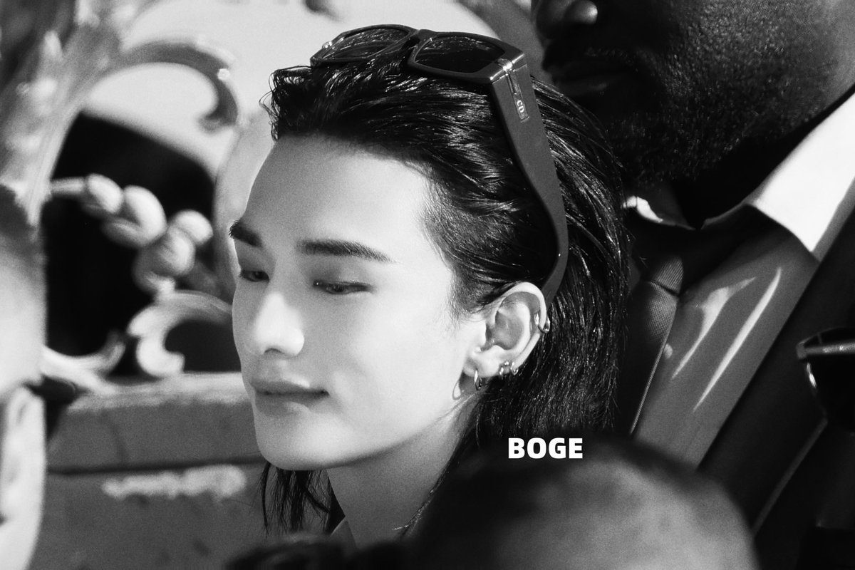 Bogeyu1234 tweet picture