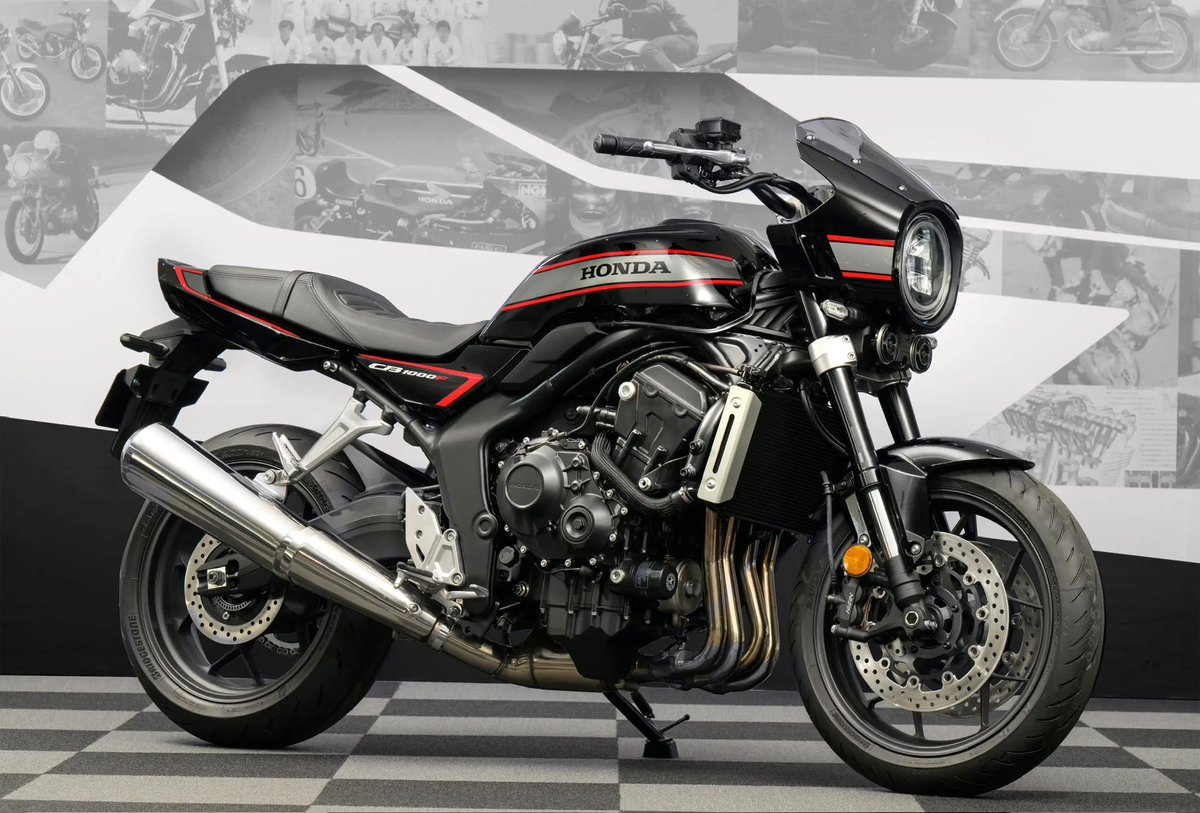 sasaz33's tweet photo. #ホンダ さんにお願い。

#CB1000F に、Eクラッチ仕様を導入して下さい。

そして、ビキニカウルを、もう少し洗練されたデザインとグラフィックにして欲しい。

そしたら、久々に欲しい大型車です。

#HONDA https://t.co/fRVaPz2TSm