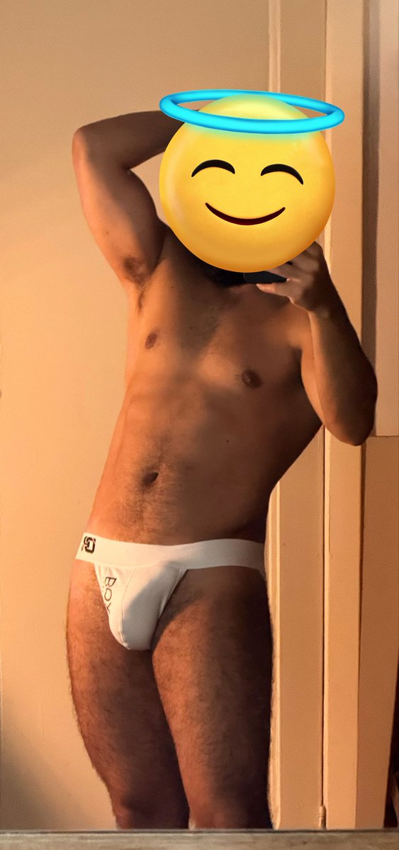 Me sentindo com essa #jockstrap da <a href="/vistasuacueca/">🔞 Léo Men's Underwear 🔞</a> 🔥