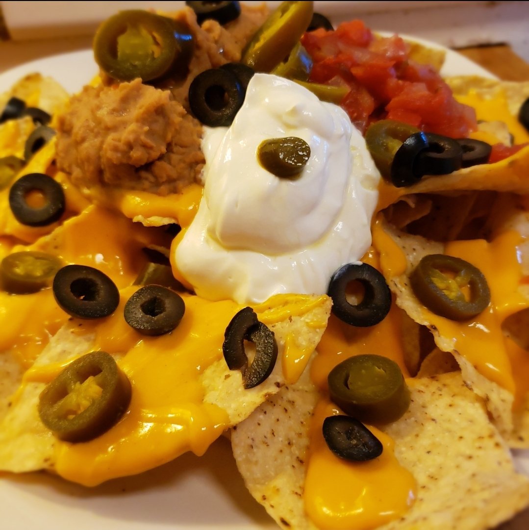 SoCalPete's tweet image. Nachos &amp;amp; Puppet Master tonight. 

#fullmoonfeatures #puppetmaster #foodporn #horrormovies