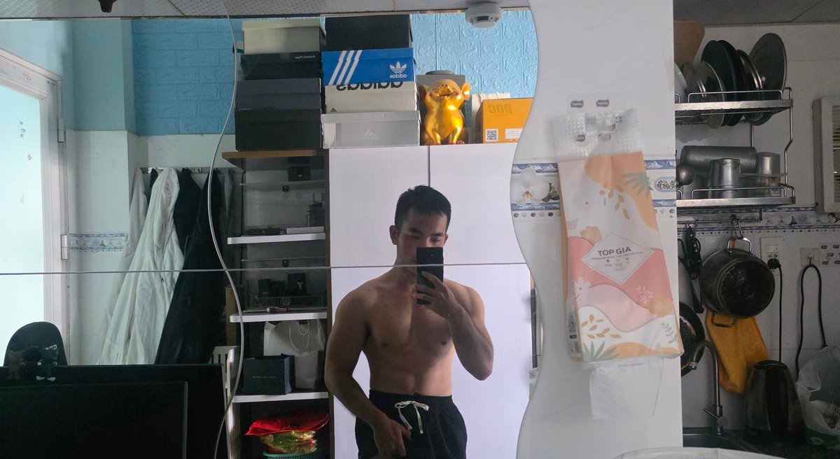 BARO_007 tweet media