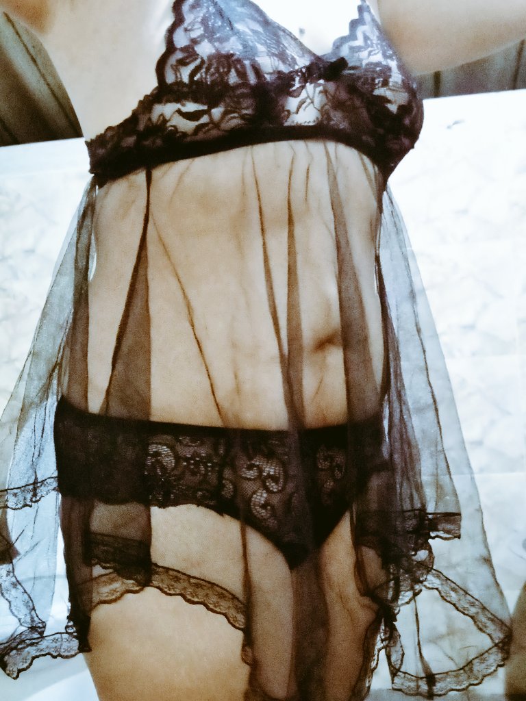 Amronsak tweet media