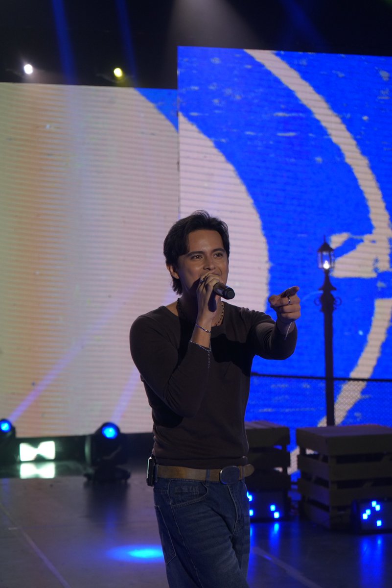 It's Showtime tweet media