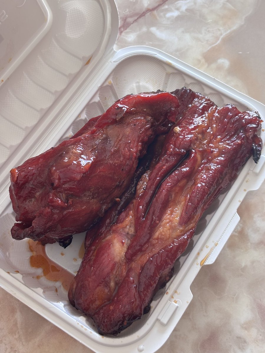 cruelsoft's tweet image. Ი𐑼˚₊‧ [ daily steps – 18k ]
I wanted to eat that full piece of char siu but I did not #dainty #restraint #balance