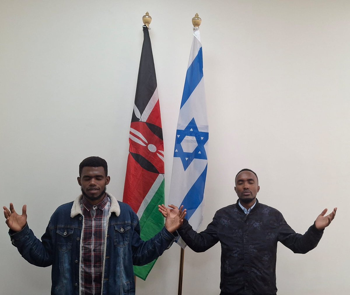 🇮🇱🇰🇪 KENYAN YOUTH RISING IN SUPPORT OF ISRAEL

Young Christian leaders in Kenya are launching a movement to strengthen ties between Africa and Israel.

The initiative is linked to the Africa–Israel Initiative and is led by pastors and graduates of the University of Nairobi.