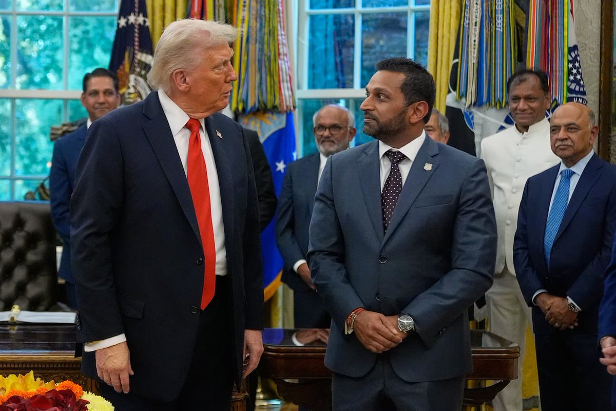 🚨BREAKING: President Trump says the FBI has secretly SEIZED Maricopa County, Arizona election records as a voting investigation expands

THIS IS HUGE!

Maricopa is a fraud HOTBED with rampant voter irregularities.

Do you firmly support trump and FBI on this?

A. Huge Yes
B. No