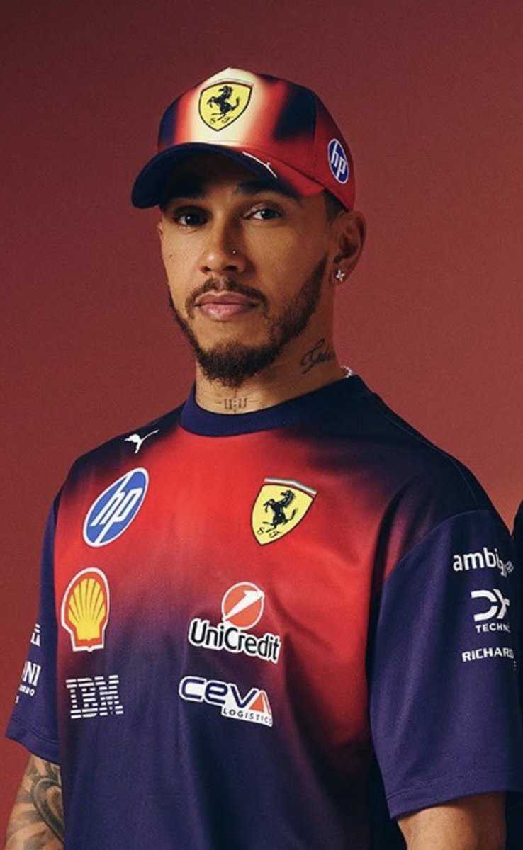 homem mais lindo que já pisou no planeta terra