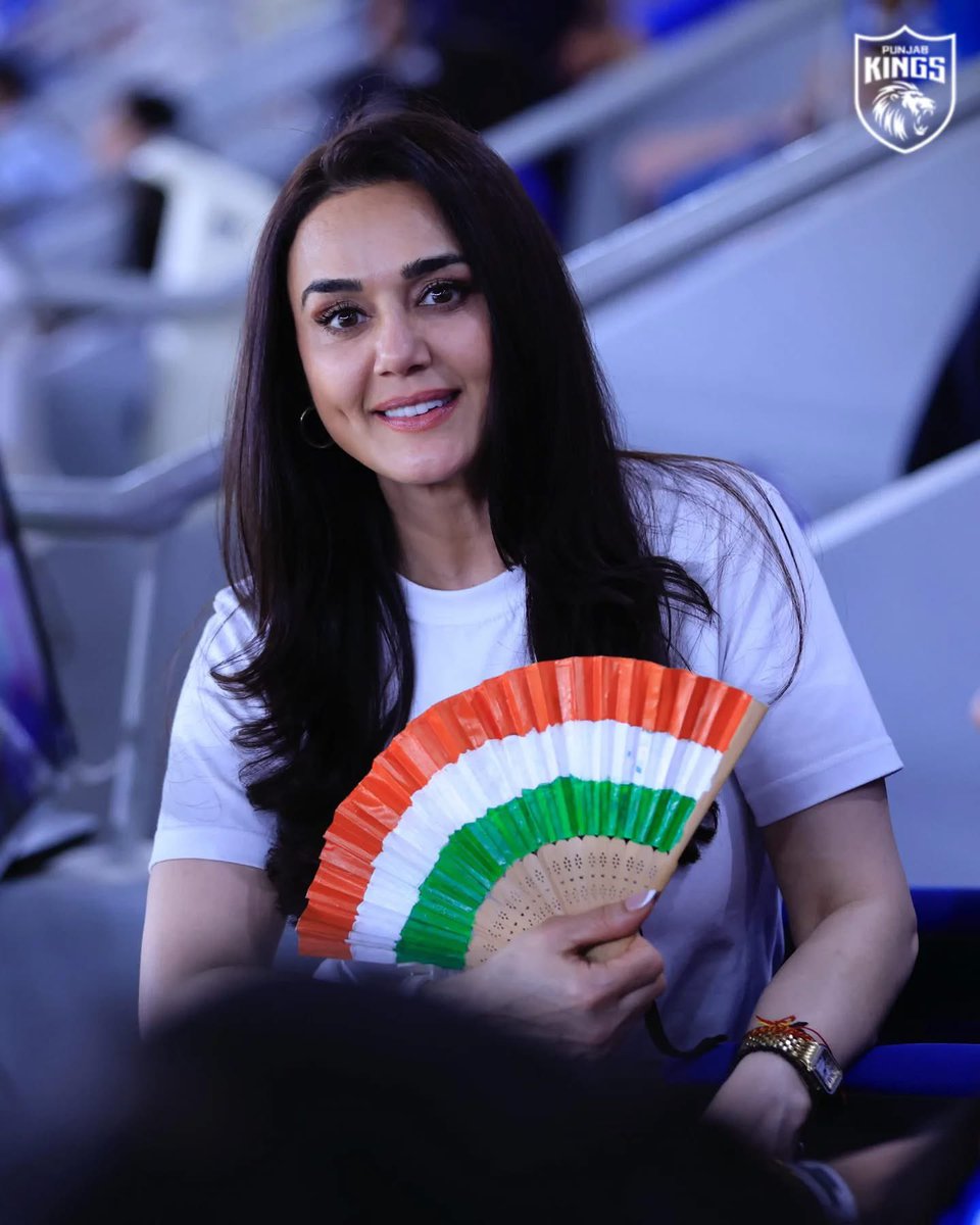 Preity Zinta Fandom tweet media