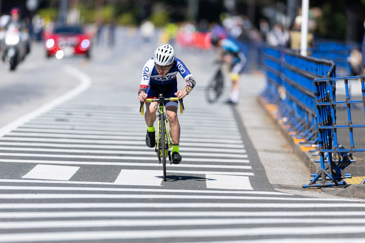 BicycleToyo's tweet photo. 【結果報告】
全日本学生RCS最終戦・第20回明治神宮外苑大学クリテリウム

男子大学生グループ3

土子 夏輝（経済4） 34位
槇勇人（文2） 42位
栗原颯志（総合情報1） DNF
柳達也(食環境1) DNF

応援ありがとうございました！

また今回の大会にて4年生は引退となります。ありがとうございました！ https://t.co/xlccJi9a29