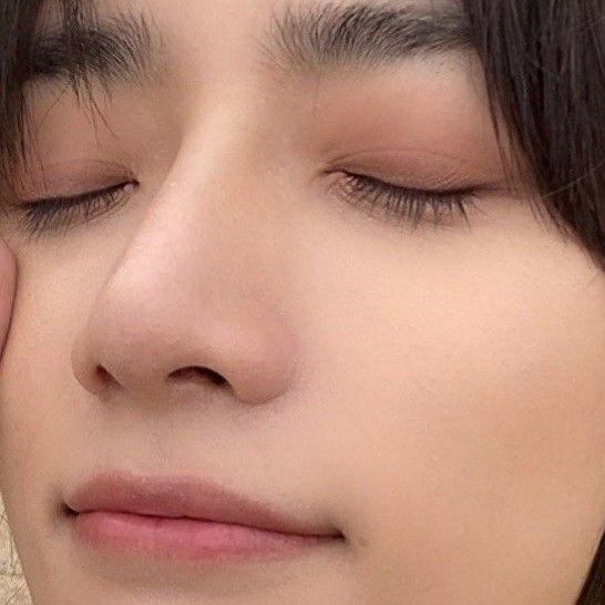 soobinswirlz's tweet photo. well well well https://t.co/Fk5uayz3zc