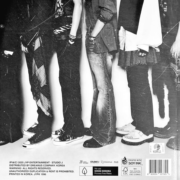 how does pinterest see you (xdiz edition except iiiiii have to start it)

xdinary heroes 
xdinary heroes lyrics
xdinary heroes duo 
xdinary heroes aesthetic

THIS IS SO NOT FUCKIGN FUNNY