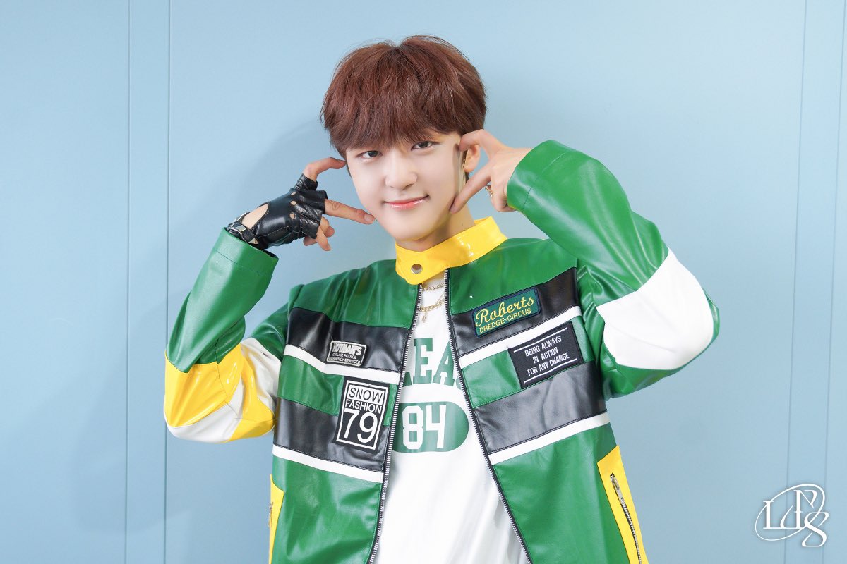 데뷔 1000일을 축하해, 아기😘

#루네이트 #LUN8 #진수 #Jinsu