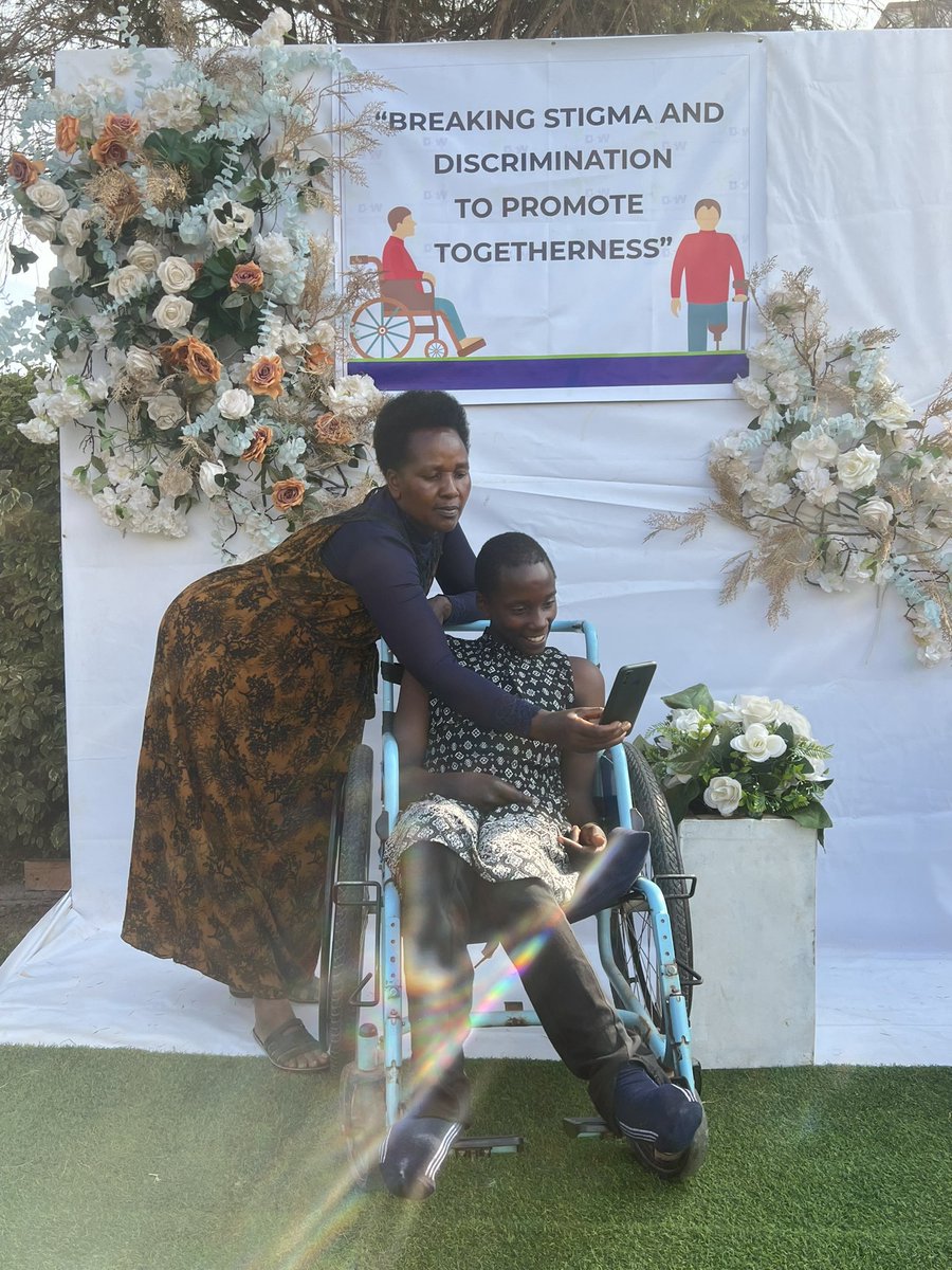 Disability Sign World tweet media