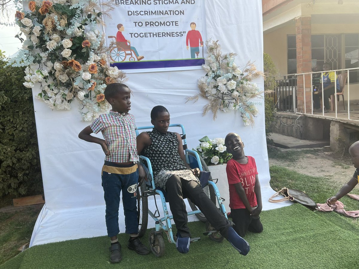 Disability Sign World tweet media