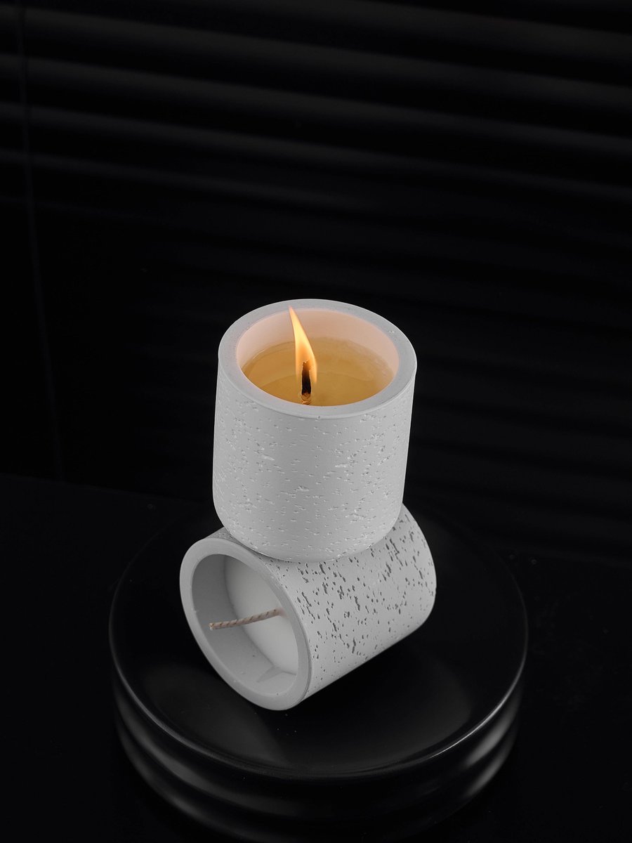 The lnnor CiroIa Trcdar tweet media