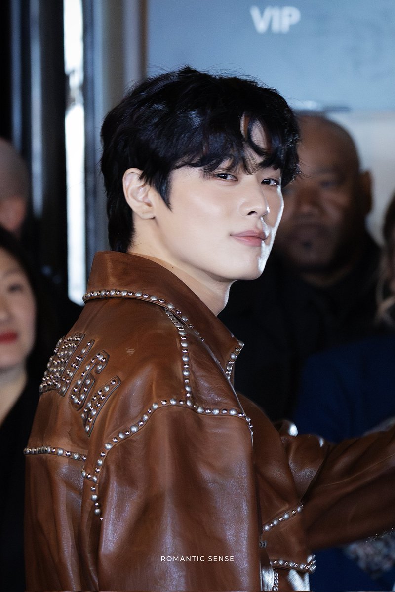 ʀᴏᴍᴀɴᴛɪᴄ ꜱᴇɴꜱᴇ tweet media