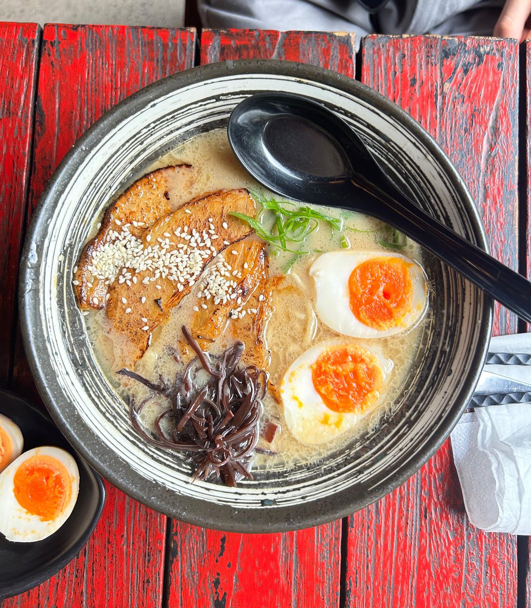 KhalaApp's tweet photo. What’s better than a hot soupy bowl of ramen on a cold day?

I rate this 9.4/10 https://t.co/WRsqvT37bf