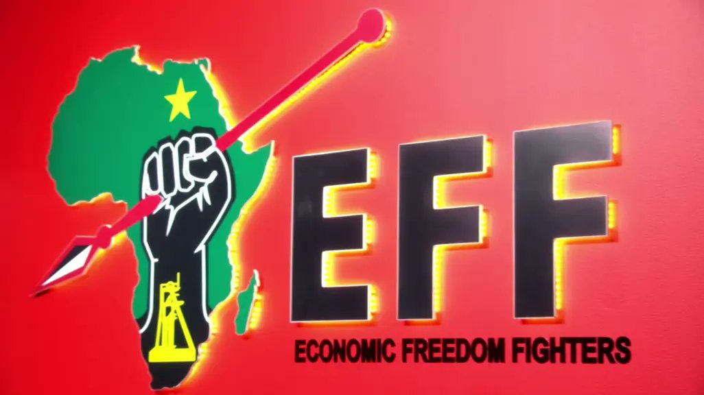 mathebulati's tweet photo. Members and voters of the @EFFSouthAfrica, let's gather here, repost, and follow each other https://t.co/SbIHm4duac