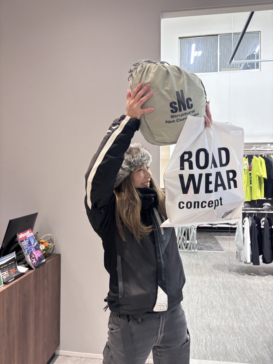 おまぐ tweet media