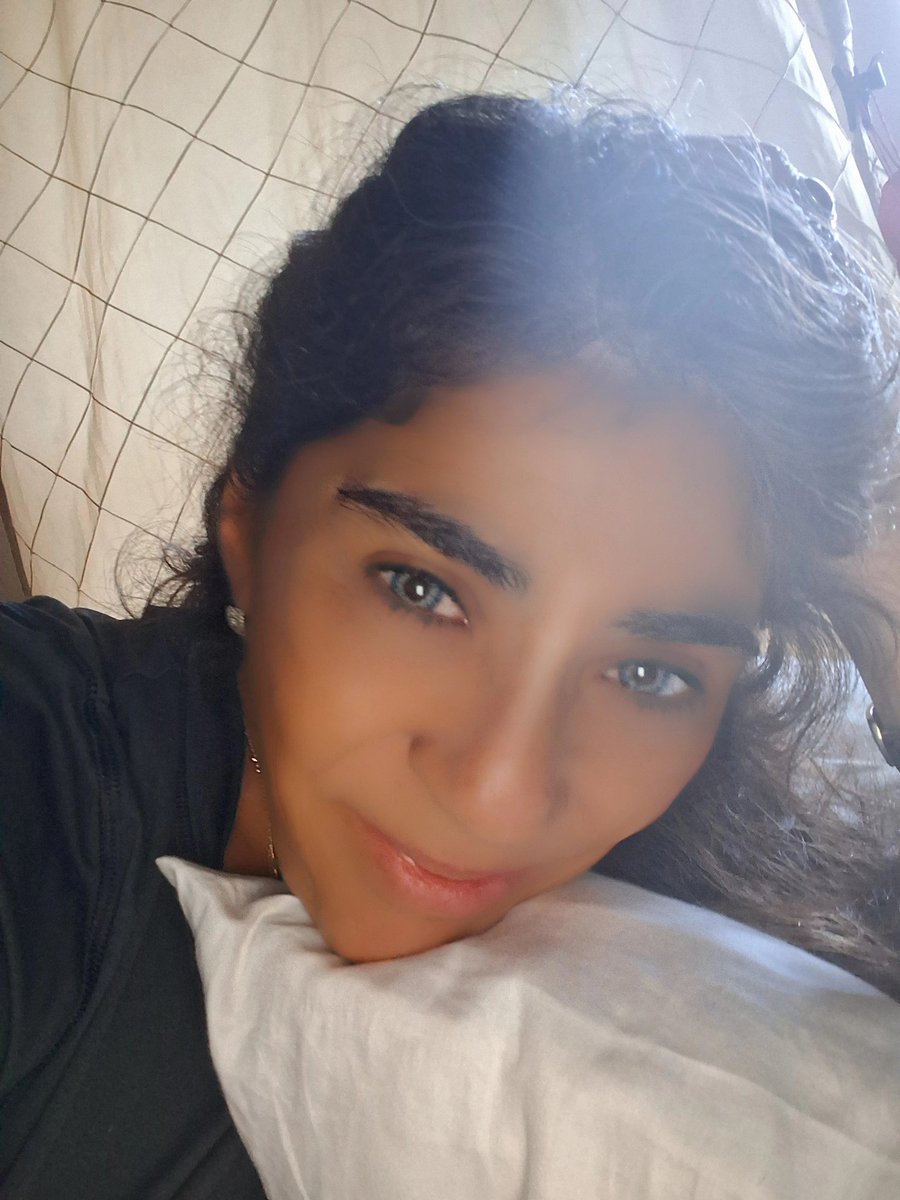 EVITA SOPHIA tweet media