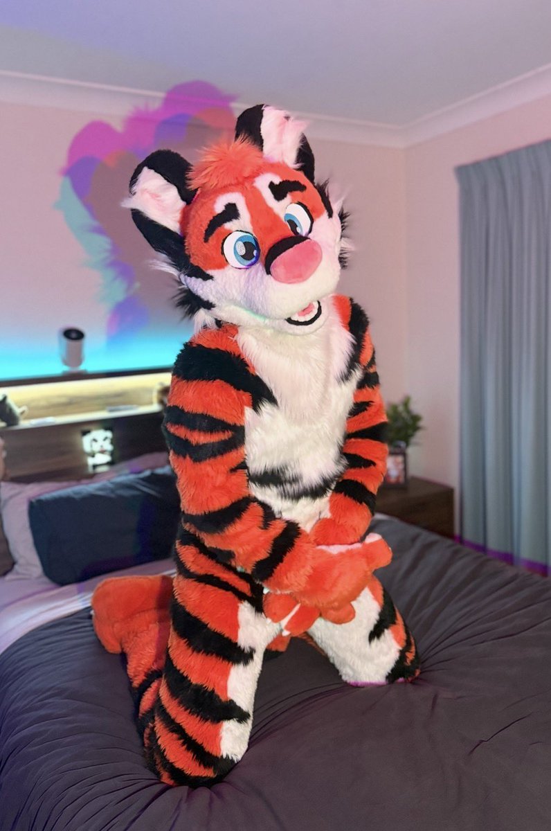 rand 🔜 the weekend tweet media