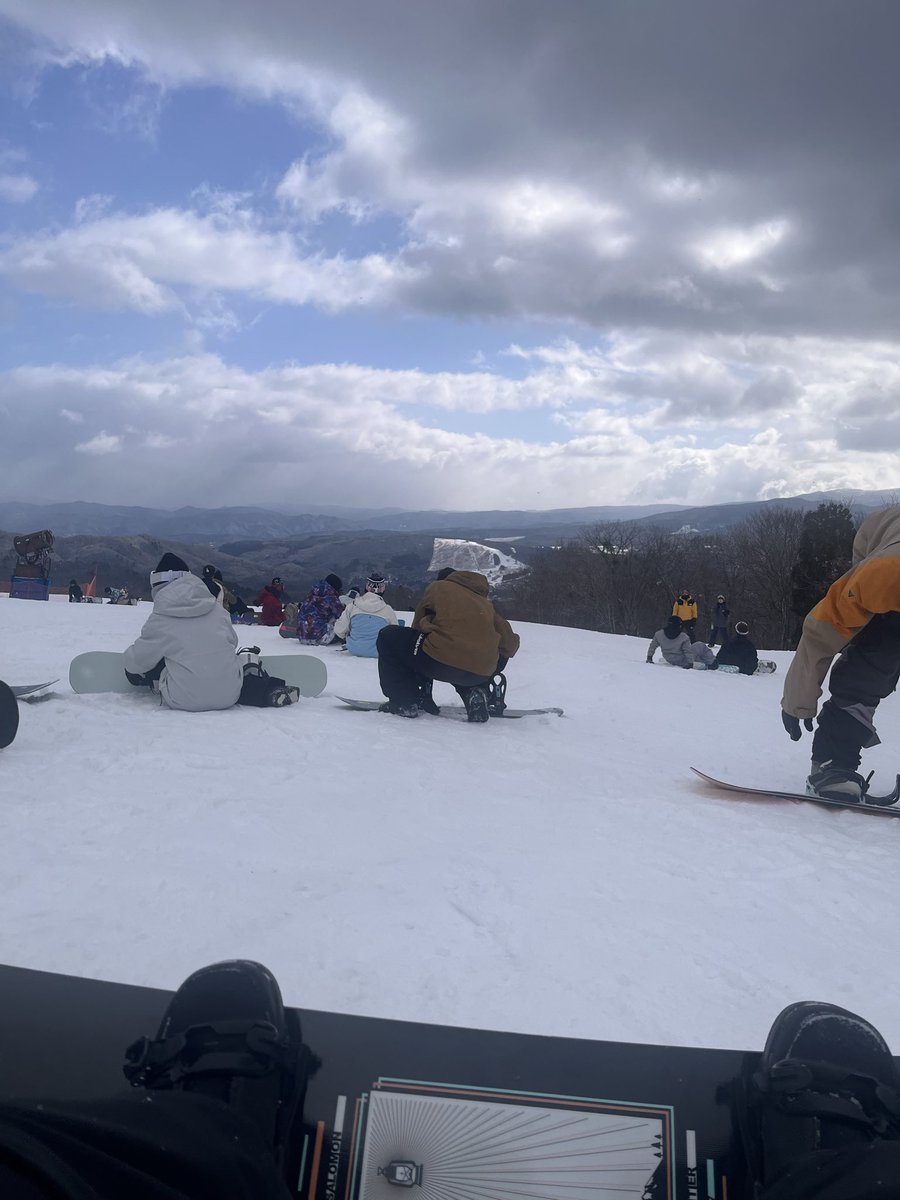 あべりあ tweet media