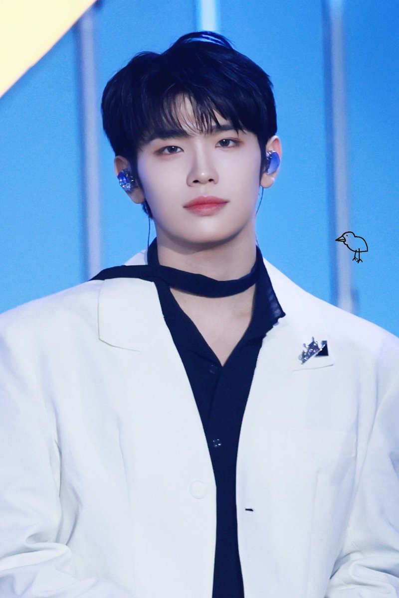 llt🐤🐣🐥 tweet media