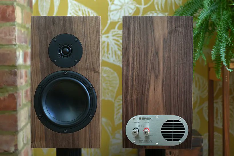 Absolutephase's tweet photo. David Vivian took a listen to our new Seren standmount speaker for the ear magazine who have awarded them 5 stars.
https://t.co/OBiq5GYGOt https://t.co/FNSrhDwrwO
