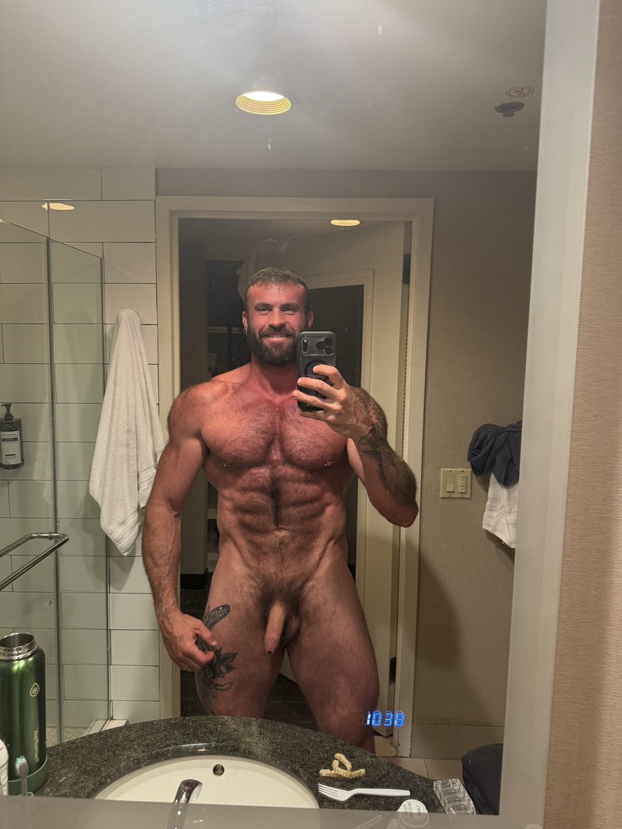 hugeajax tweet media