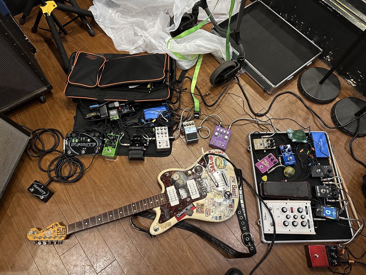 池袋手刀[ダブルバースデイ]、本日です！

18:00開場/18:30開演
ご予約2,500円+1🥤/当日2,900円+1🥤

ご予約まだSNSで受け付けております。
<a href="/raghgraph/">jun.k.mrt</a> <a href="/miniscoop_Noise/">miniscoop</a>  へ
日にち・お名前・枚数 を明記の上、ご連絡お願いします🙏

ダブルバースデイ、爆音を降らします🔥