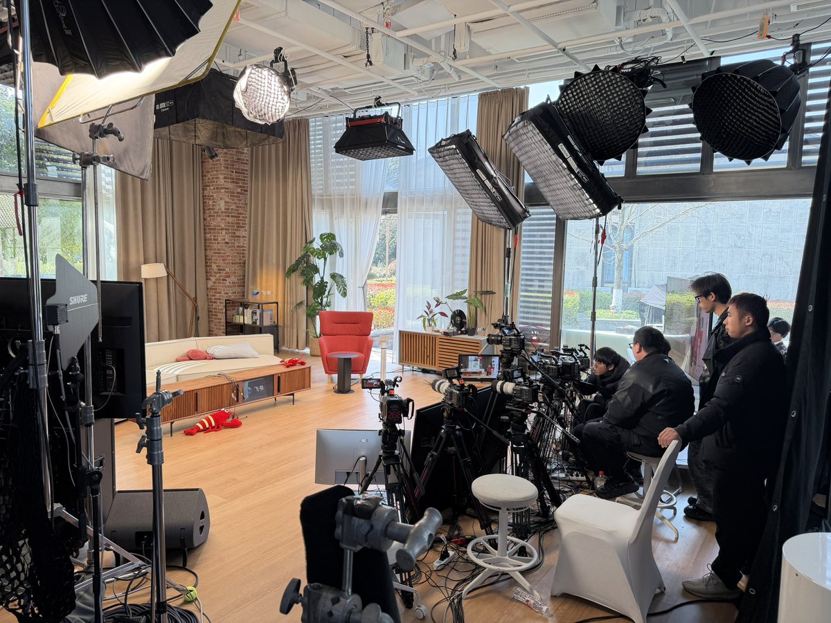 Yifeng Wang tweet media