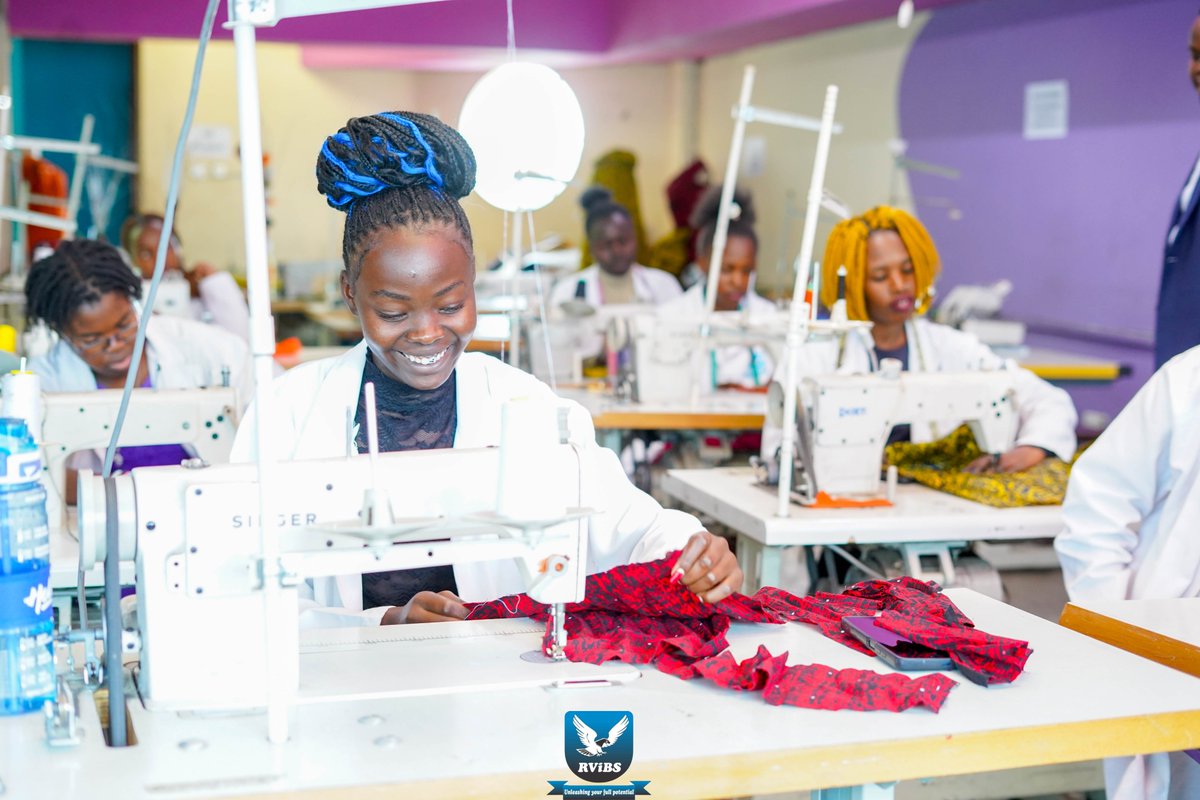RVIBSrvalley's tweet photo. Turn your creativity into a career by joining the Fashion & Design .Learn professional skills in garment construction, pattern making, fabric selection, and modern fashion trends.
March Intake Ongoing โ Enroll Today!
#rvibs #marchintake https://t.co/hUtv9eELzD