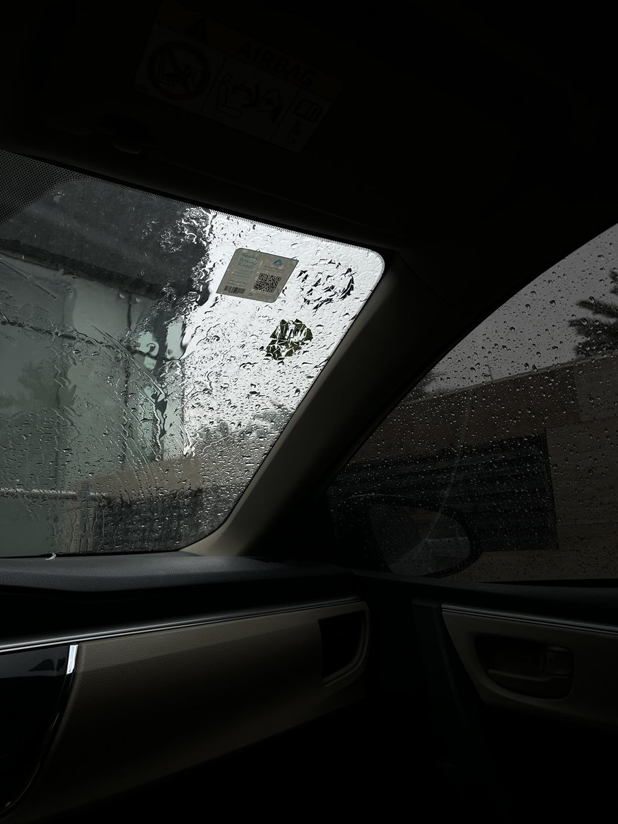 ‏ فالكون tweet media