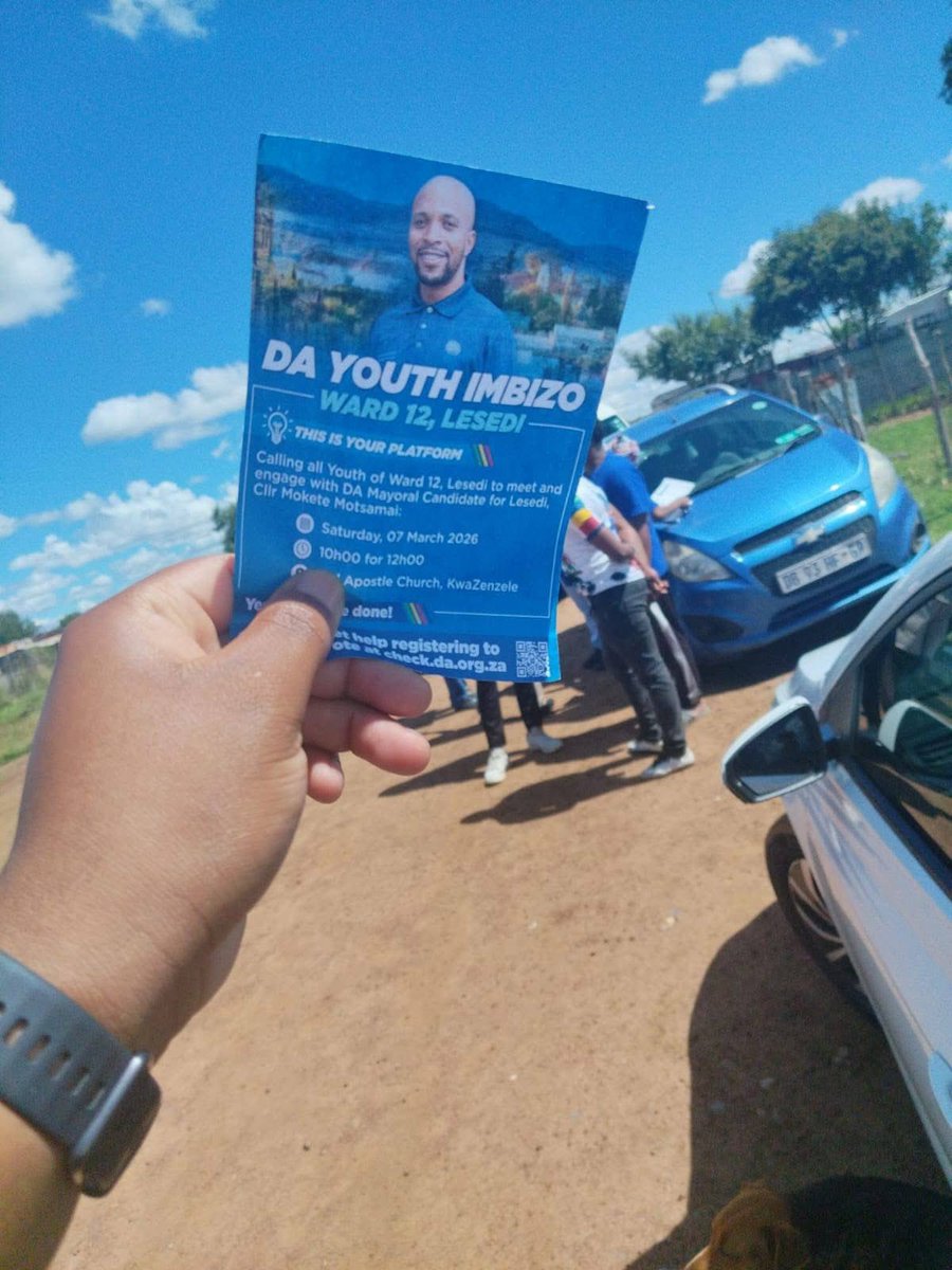 MoketeForLesedi's tweet photo. KwaZenzele’s youth didn’t hold back and we were there to listen. ✊
At the Lesedi Youth Imbizo, young people spoke about jobs, opportunities, and the future they want for their community.

Their voices matter. Their future matters.

#KeNakoLesedi
#YouthVoices
#DAYouth #VoteDA https://t.co/Q0SQBZoNyp