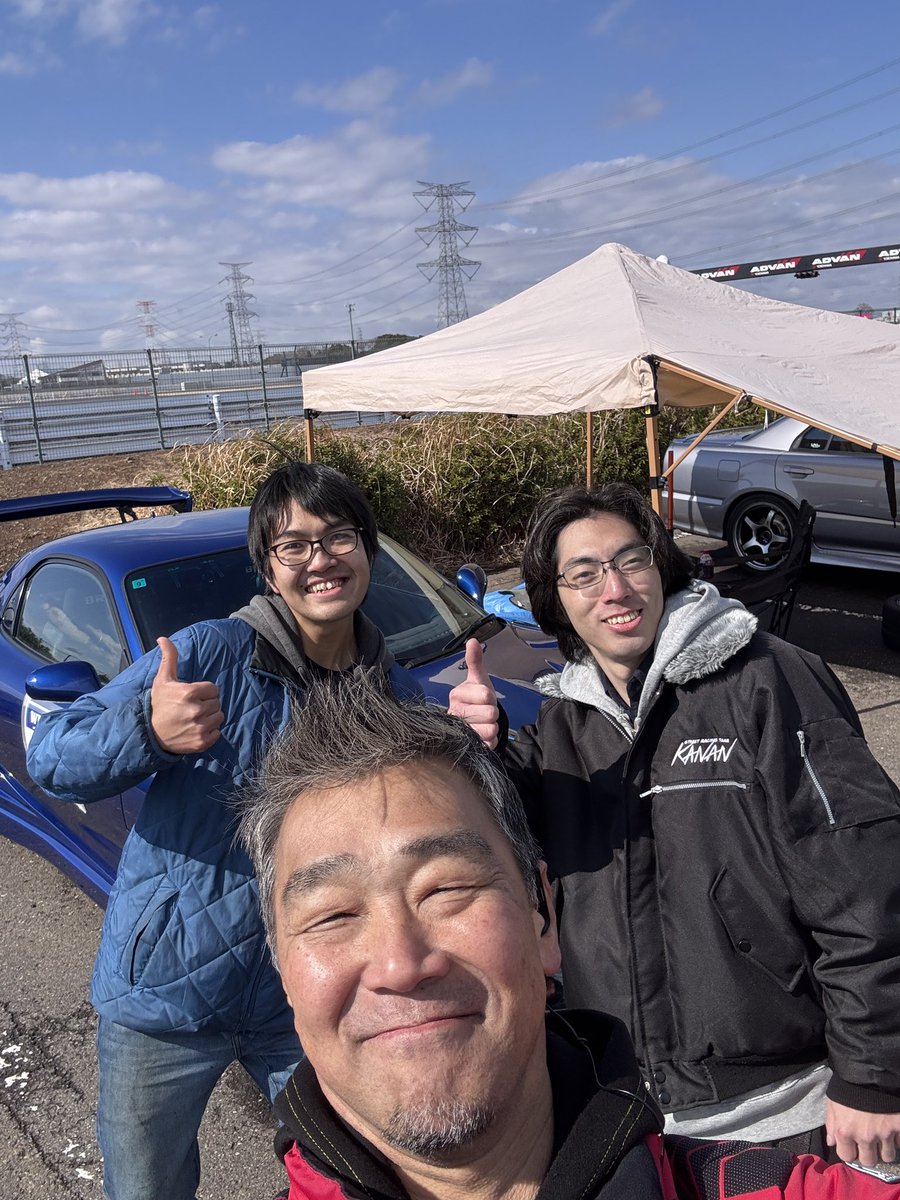GARAGER_FESTA's tweet photo. 午前中の雪☃️は何だったんだ‼️
ご参加の皆様ありがとうございます😊
皆さん最高な方ばかり‼️
#WINMANSATTACK
#筑波サーキット https://t.co/v4KzFbd8Mf