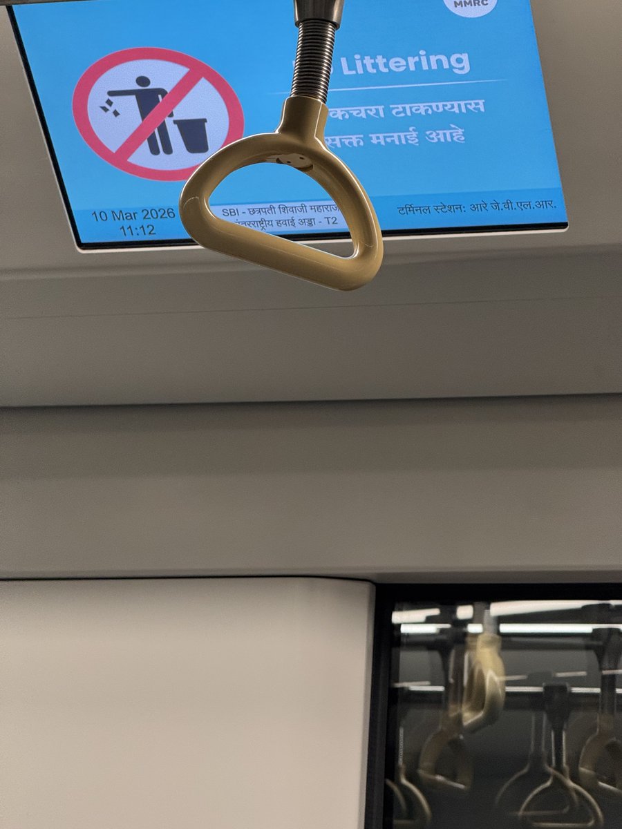 VikrantJog1983's tweet photo. ⁦@MumbaiPolice⁩ ⁦@MumbaiMetro3⁩ please help do the needful https://t.co/NvV0C5saEv