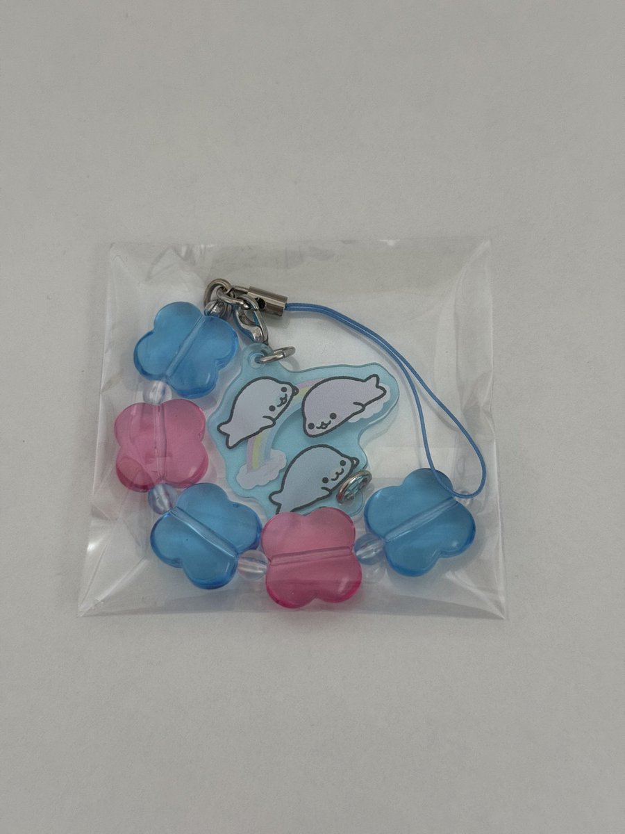 ゆ tweet media