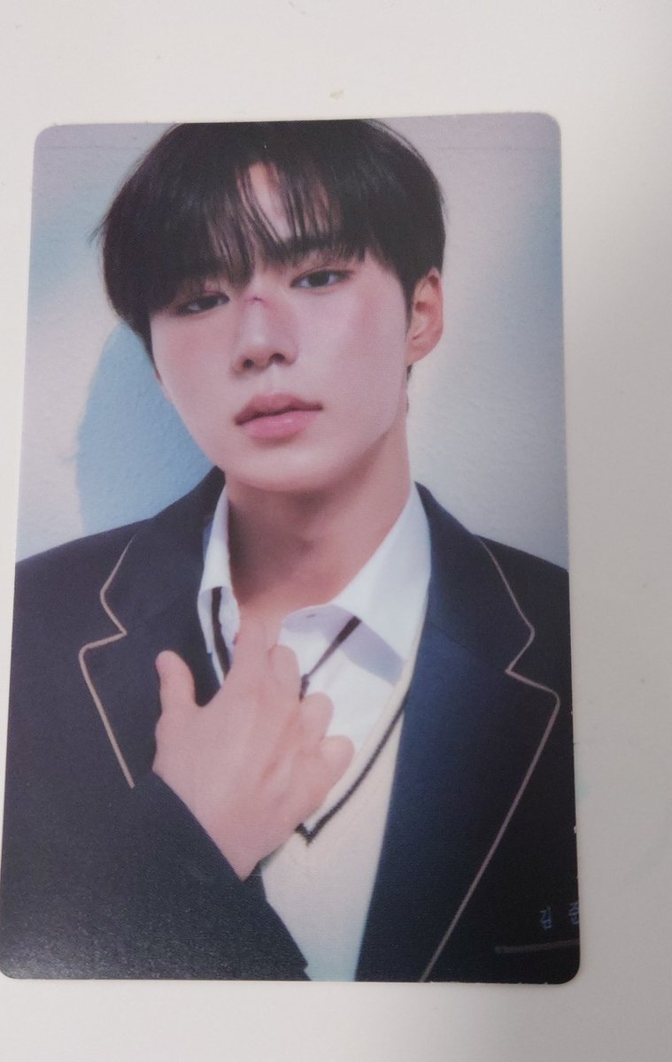 あかり tweet media