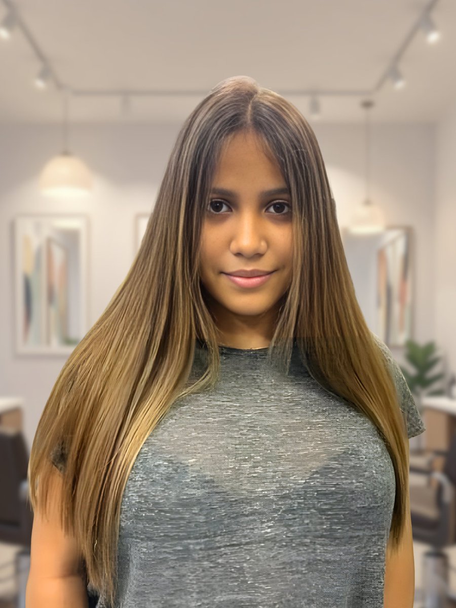 Looking for a hair colour that feels natural but still turns heads? Caramel honey hair highlights are one of the most beautiful ways to add warmth, shine, and depth to your hair without changing your natural base too much.

Caramel and honey tones blend gently into medium to dark