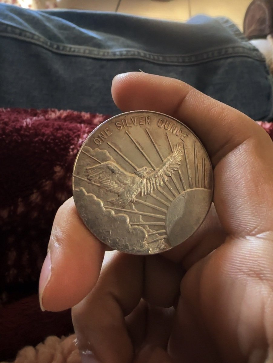 VertexGSR's tweet photo. One of my new favorite pick ups 🤩
South East Refining Inc.
#Silver https://t.co/HiO1xkPXx3