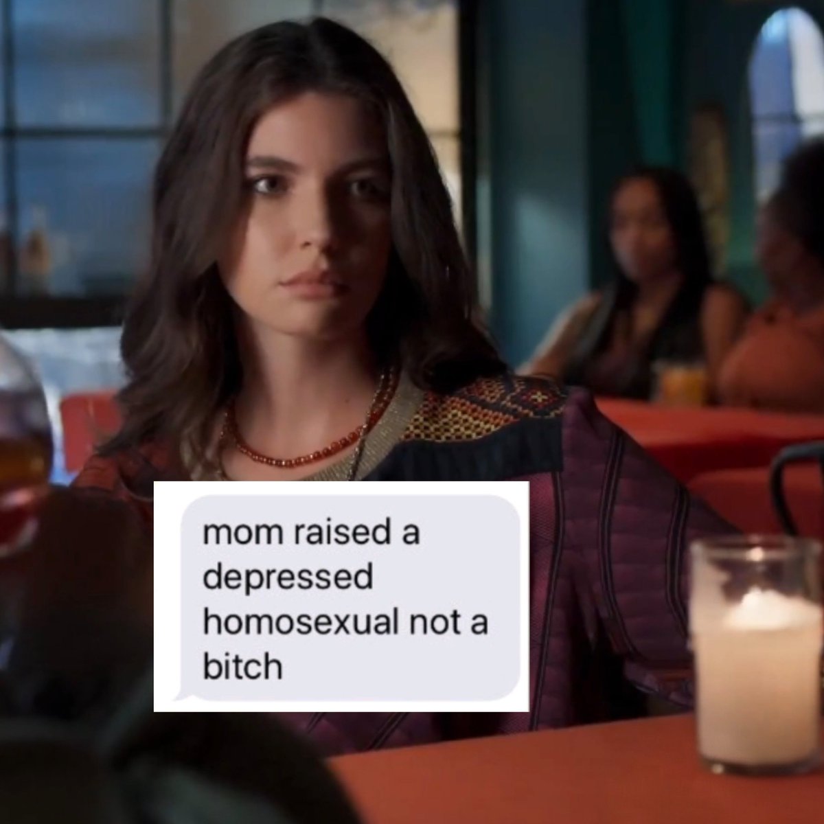 muito linda a minha prin lorena indo procurar emprego pq quer ganhar dinheiro honesto e não viver de dinheiro sujo 
essa é a maior entre os ferette