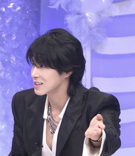 chillingyunjae's tweet photo. 상견례 문전박대와 프리패스를 넘나드는 얼굴
근데 타고난 얼굴은 문전박대상 https://t.co/0SBO8ZIRB1