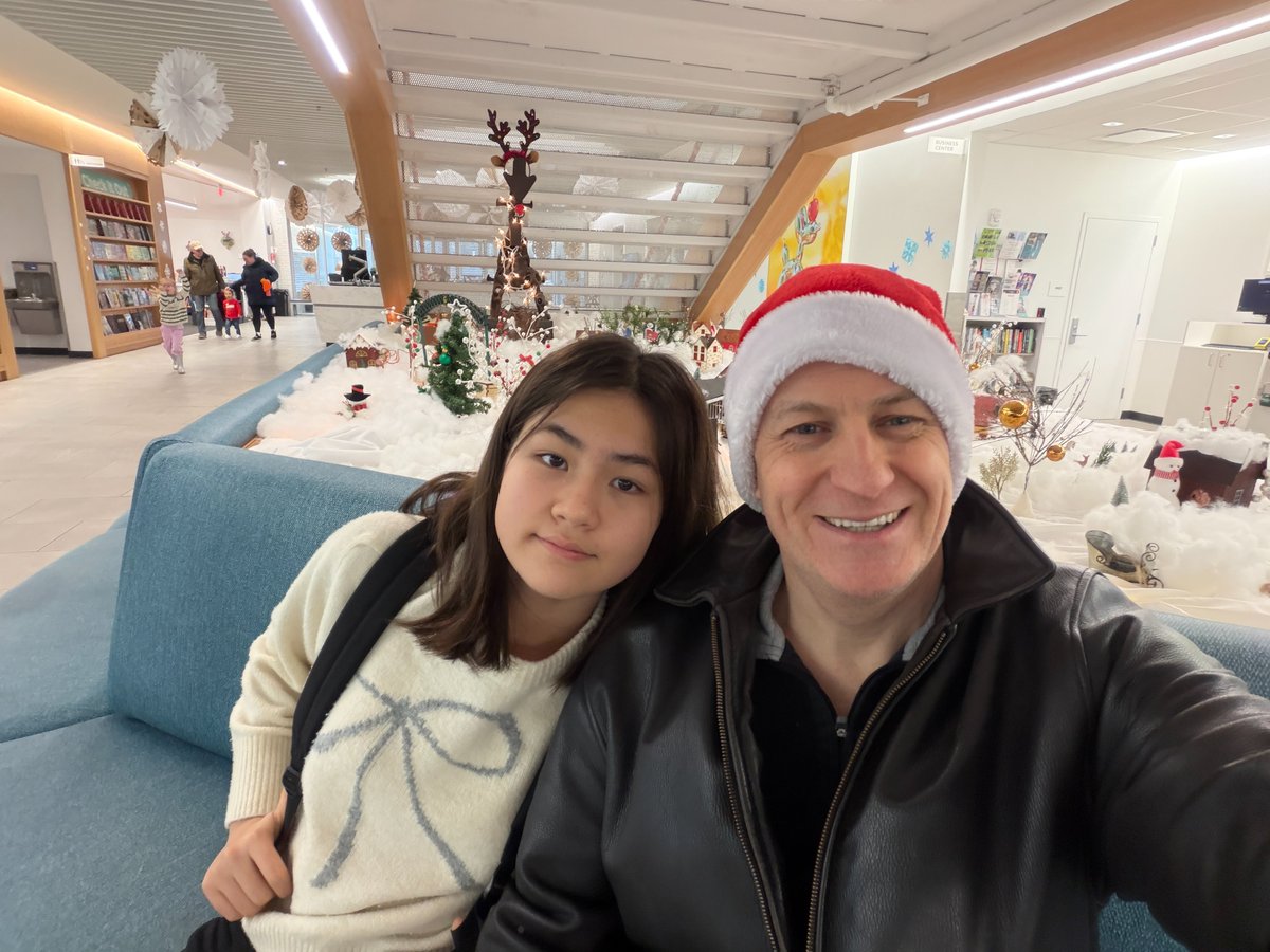 Robert E Kelly tweet media