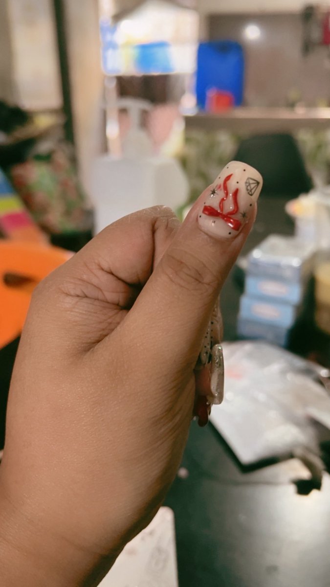 kimdyoongin's tweet photo. concert nails 💅 #cheolhao https://t.co/7IyoXY43lt